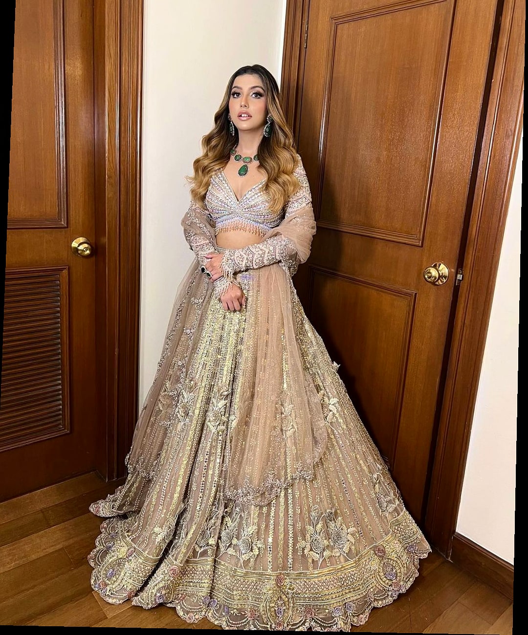 CHAMPAGNE GOLD 3D VICTORIAN LEHENGA